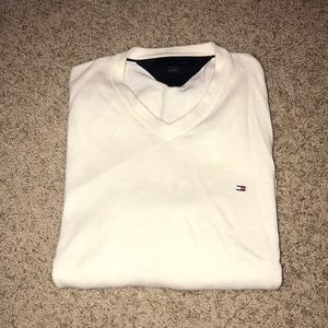 Tommy Hilfiger sweater